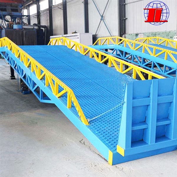 聊城移动式液压登车桥